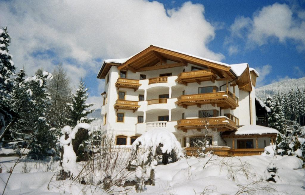 Landhotel Eva Кирхберг ин Тирол Екстериор снимка